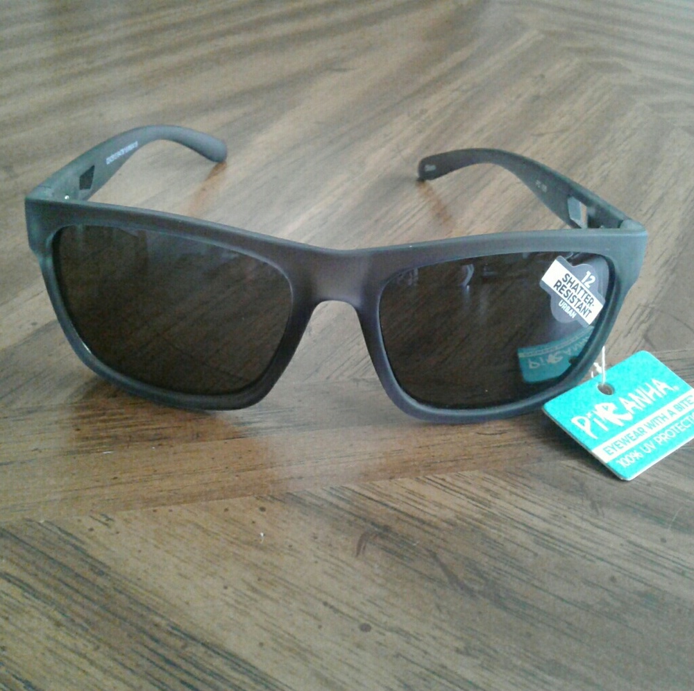 Piranha 'Durado' Sunglasses